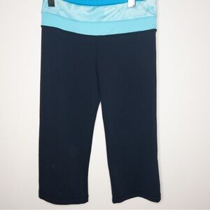 Lululemon Crop Mid Rise Black and White Leggings